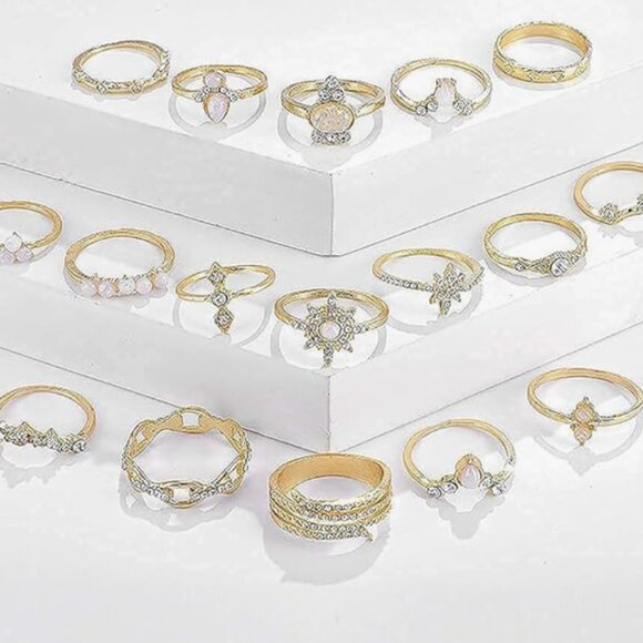 RINGS SET Stackable Rings Set for Women - Picture 5 of 6